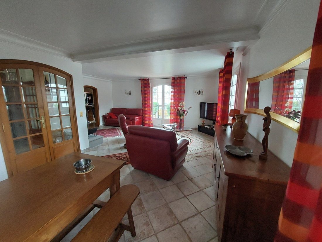 Villa in Ytrac, Auvergne-Rhône-Alpes, France 5 - 17796590