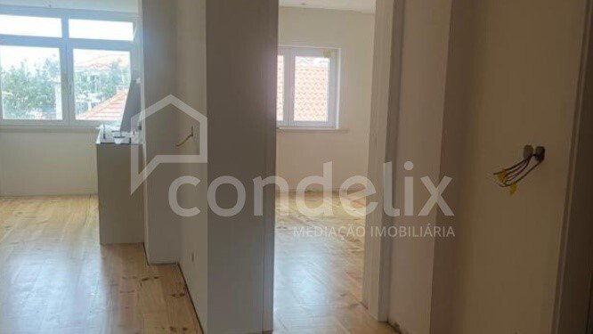 Apartment in Estoril, Cascais e Estoril, Lisbon 4 - 17268624