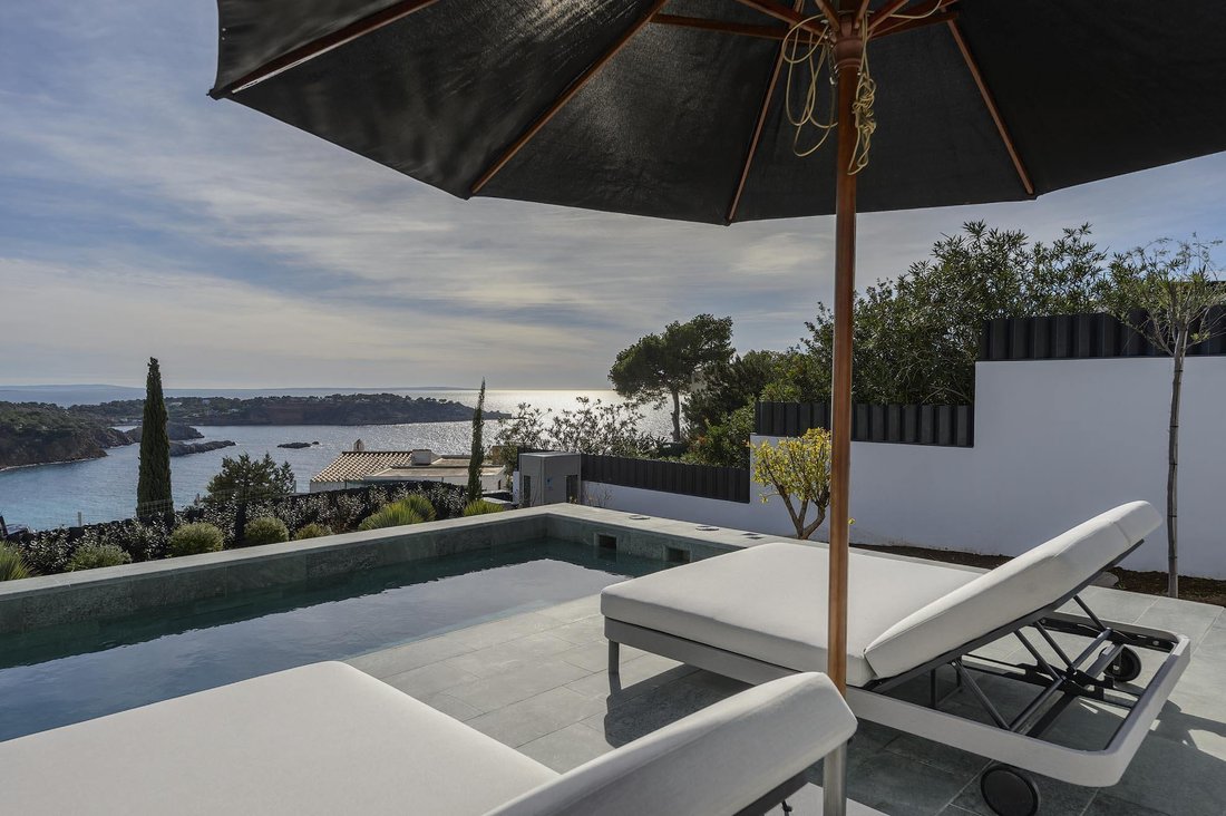 Villa in Es Cubells, Sant Josep de sa Talaia, Balearic Islands 4 - 17075251