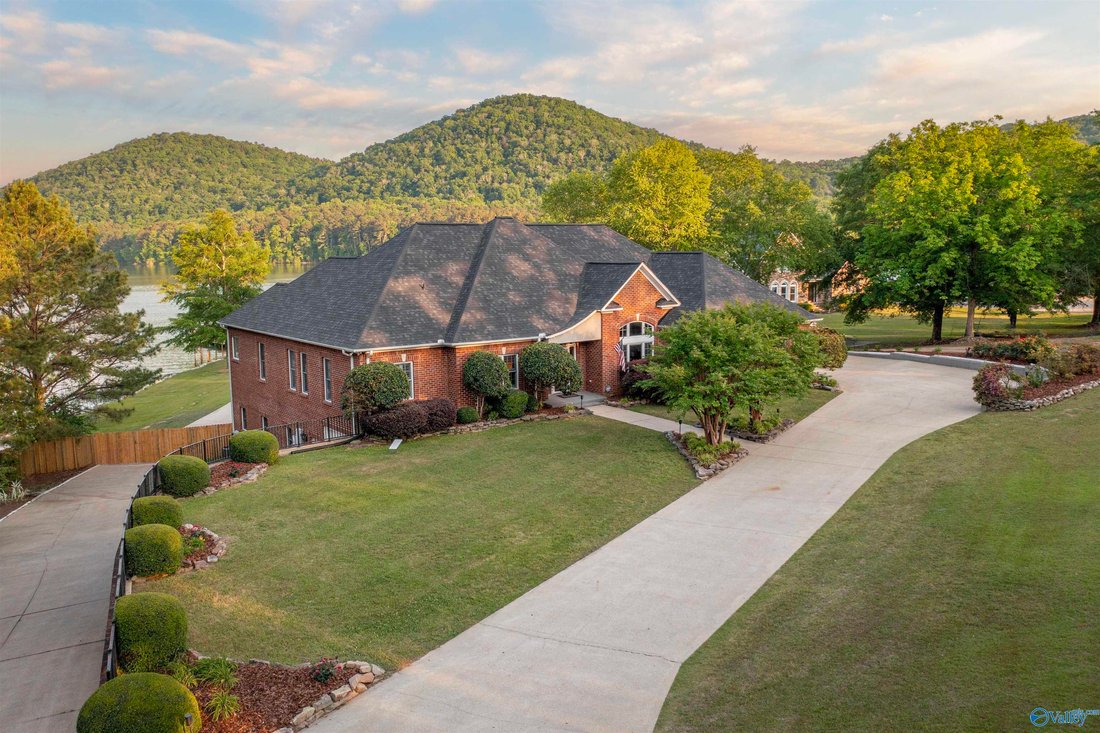 House in Ashville, Alabama, United States 3 - 17799575