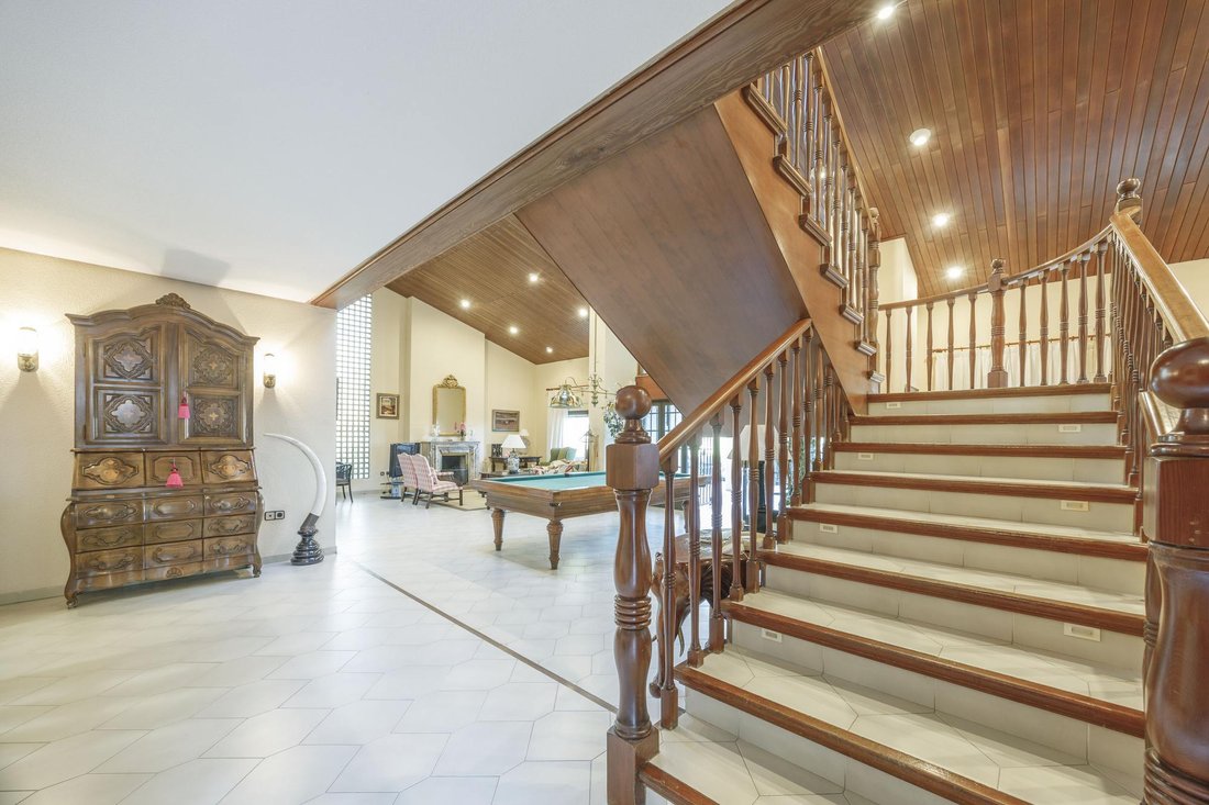 Villa in l'Eliana, Valencian Community, Spain 4 - 16989542