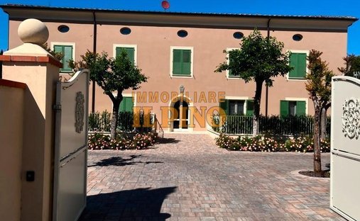 Apartment in San Frediano a Settimo, Cascina, Tuscany 1