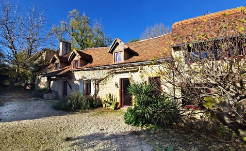 Villa in Caylus, Occitania, France 1