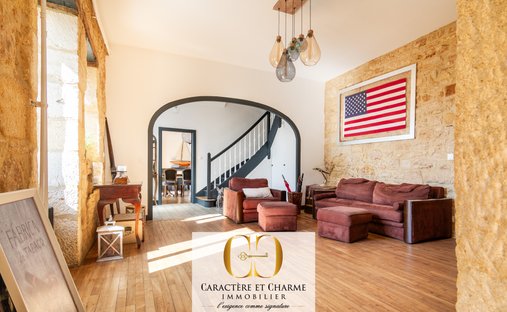 Exclusivity In Its Purest Form!! Overlooking A Private Valley, This 17 Th Century Manor Offers Total