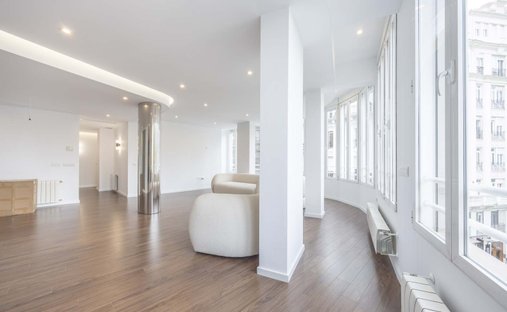 Wohnung in l'Eixample, Valencia, Spanien 1