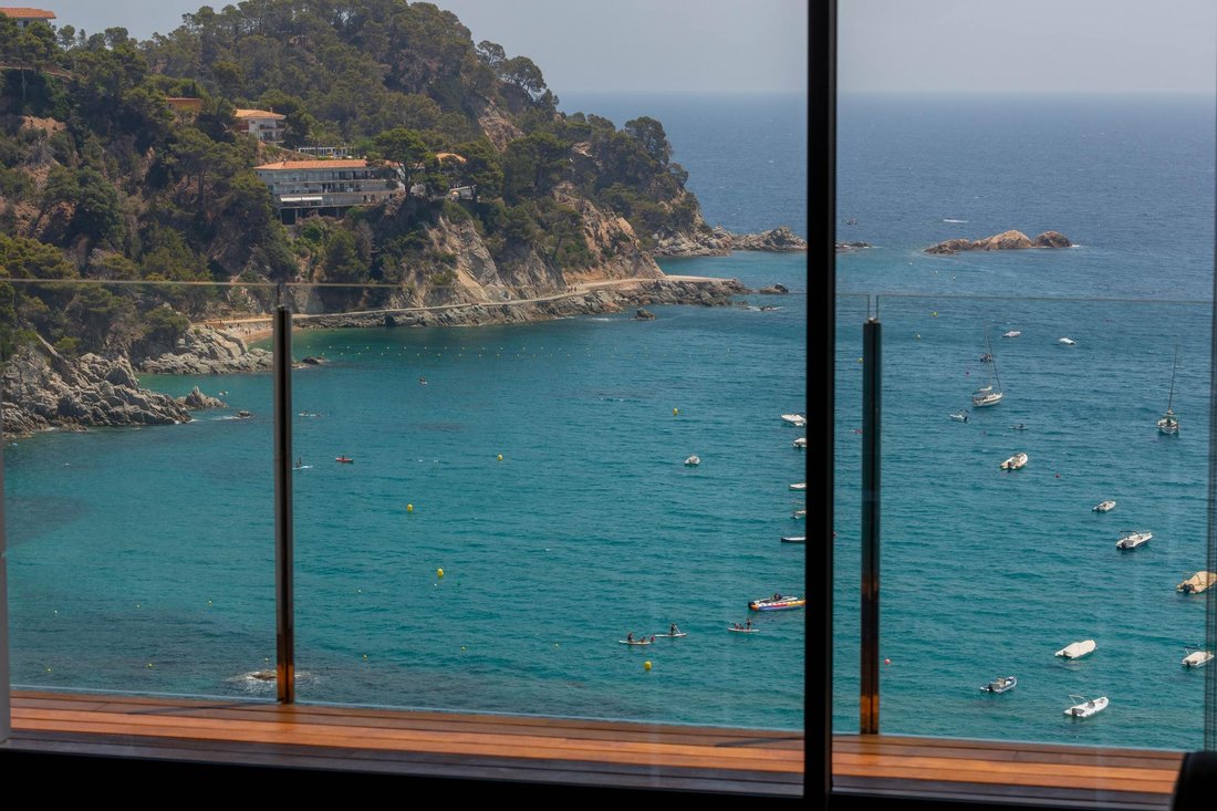 Villa in Tossa de Mar, Catalonia, Spain 4 - 16989528