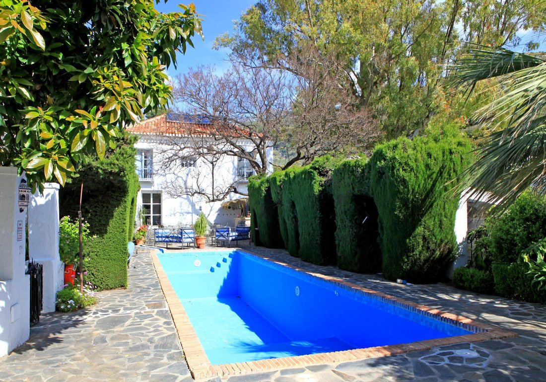 Castle in Otivar, Andalusia, Spain 5 - 16989776
