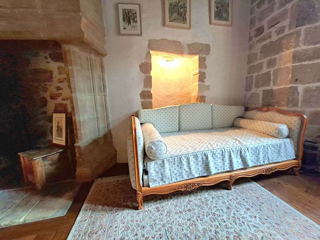 Beaulieu-sur-Dordogne, Nouvelle-Aquitaine, France 3 - 17796601