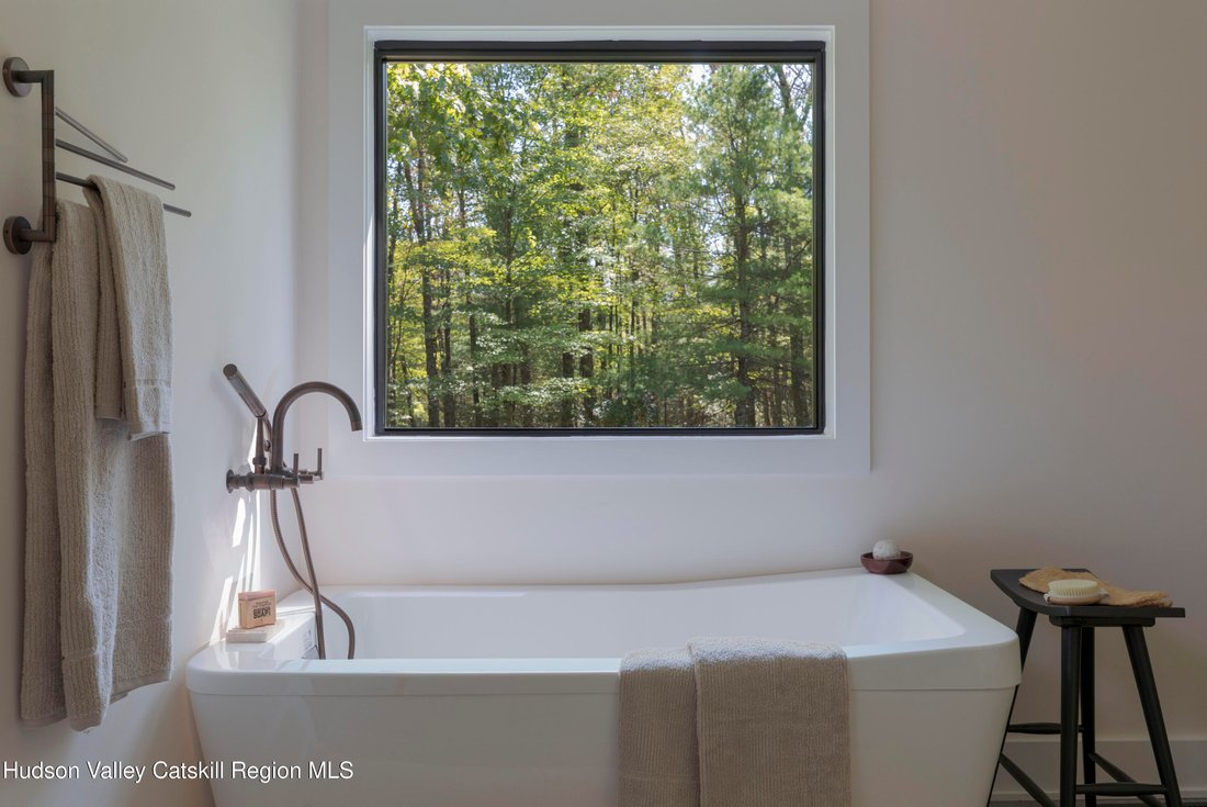 House in Kerhonkson, New York, United States 5 - 17798492