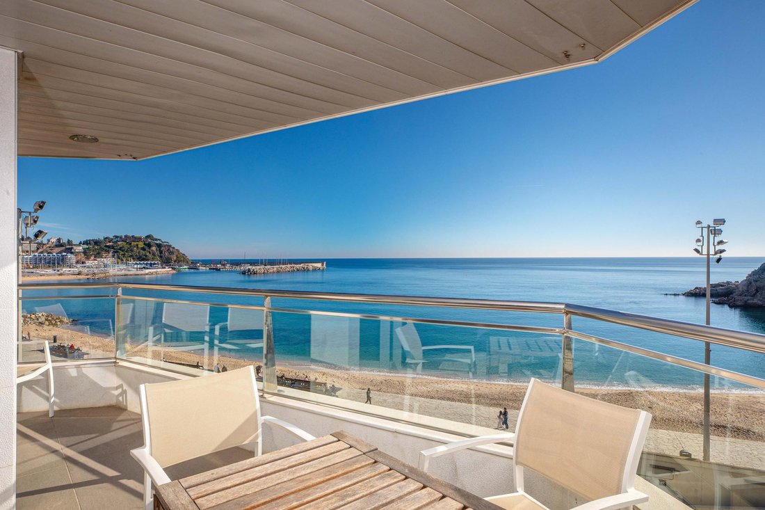 Apartment in Blanes, Catalonia, Spain 2 - 16989364