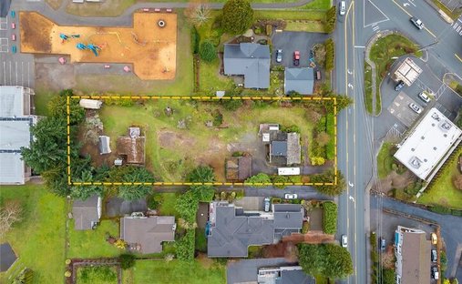 Land in Woodway, Washington, United States 1