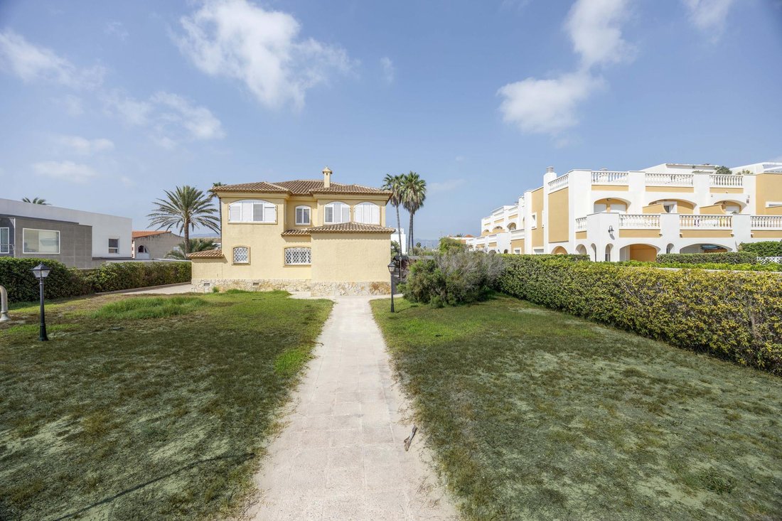 Villa in Cullera, Valencian Community, Spain 3 - 16988831