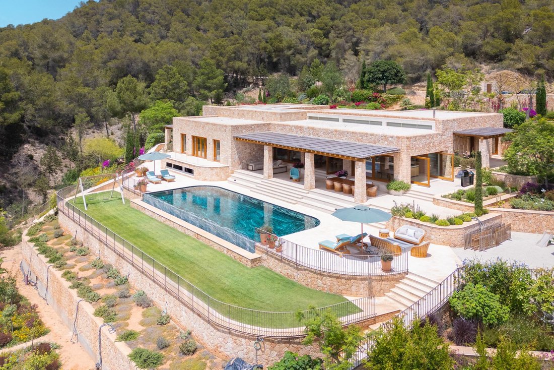 Villa in Santa Eularia des Riu, Balearic Islands, Spain 4 - 16988842