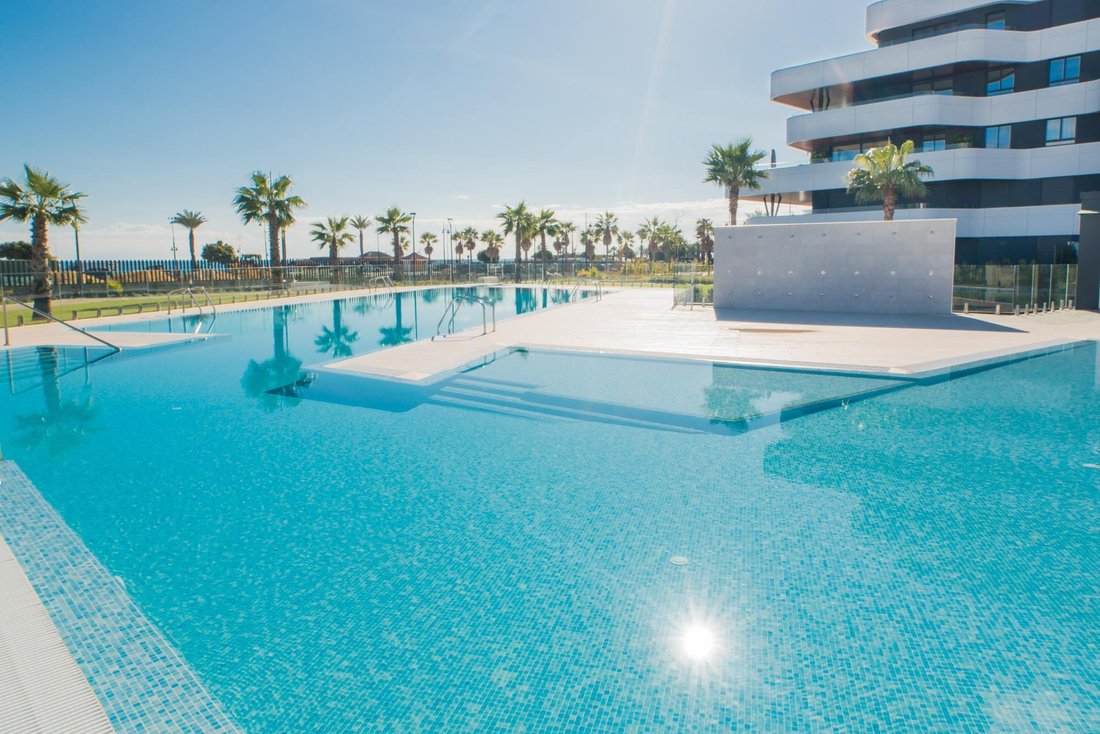 Apartment in Torremolinos, Andalusia, Spain 2 - 16987655