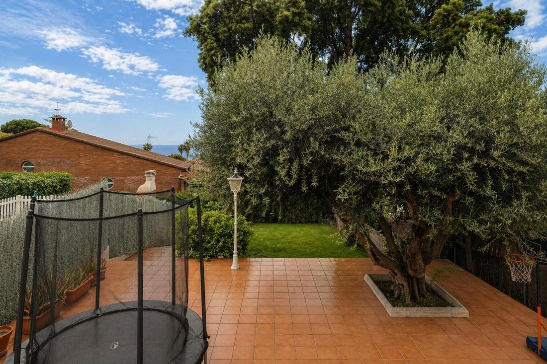Villa in el Masnou, Catalonia, Spain 4 - 17798275