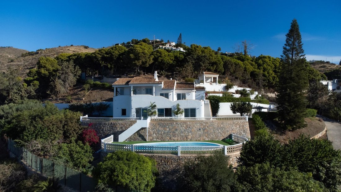 Villa in Salobrena, Andalusia, Spain 2 - 16988058