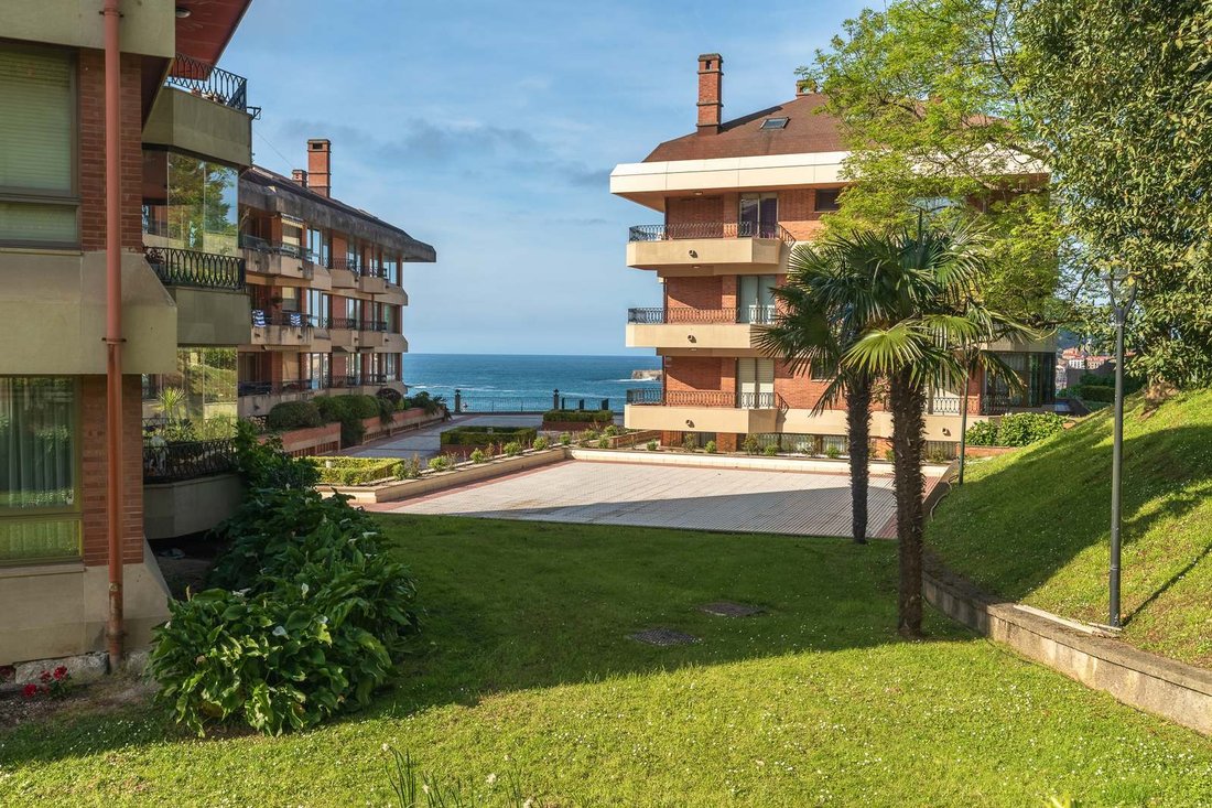 Apartment in Centro, Donostia-San Sebastian, Spain 4 - 17760000