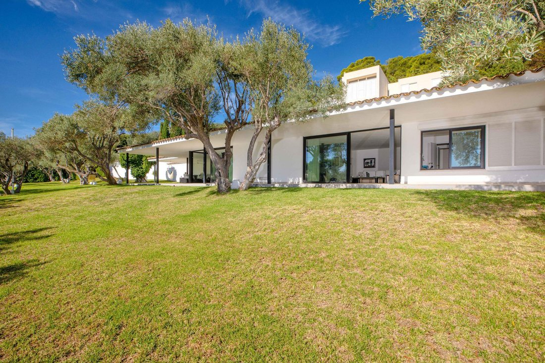 Villa in Begur, Catalonia, Spain 2 - 16988429