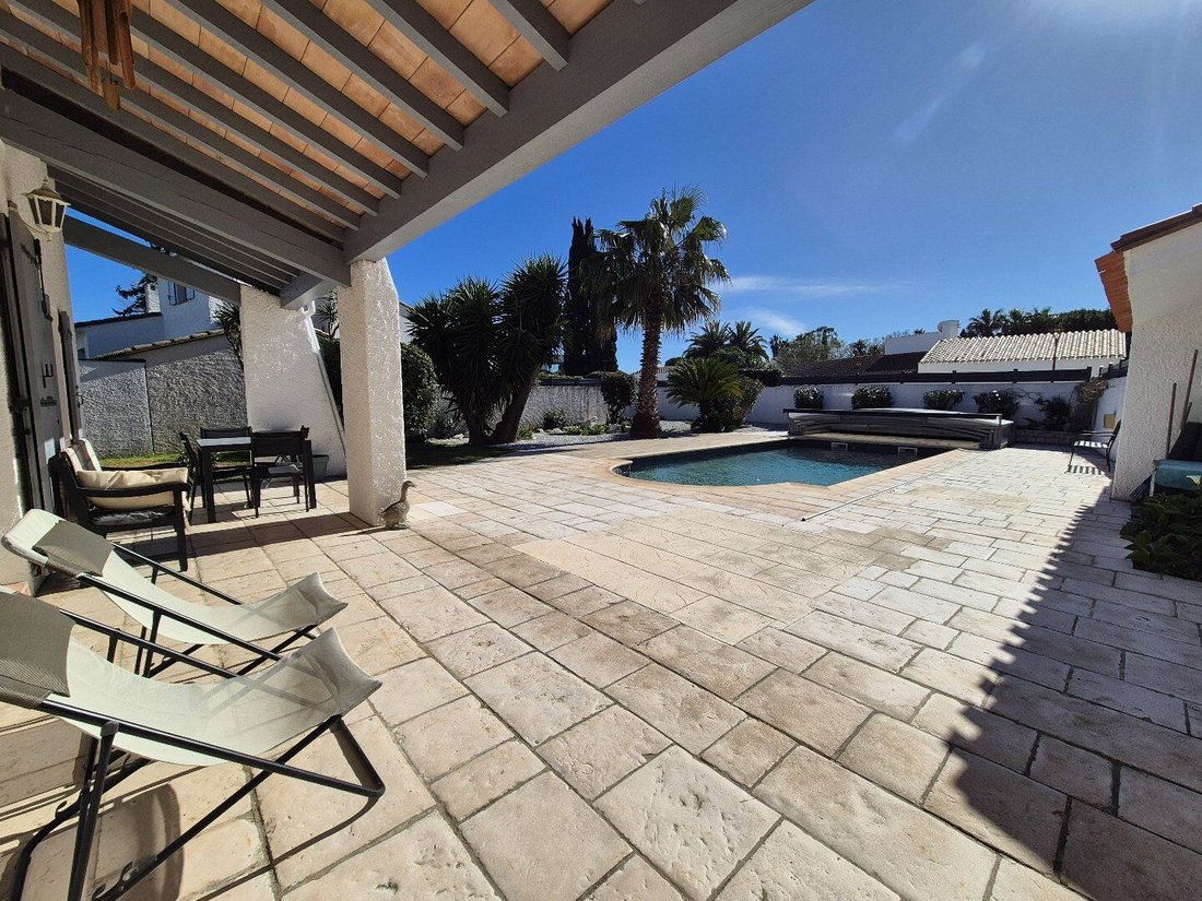 Villa in Saint-Cyprien, Occitania, France 1 - 17796681