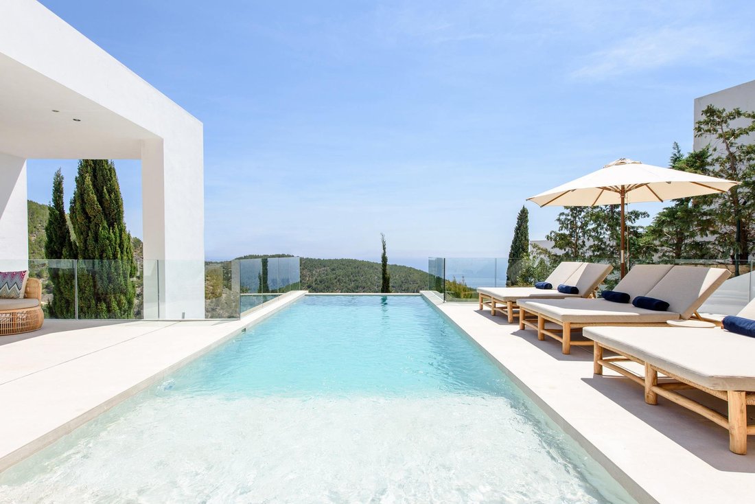 Villa in Sant Antoni de Portmany, Balearic Islands, Spain 5 - 16989276