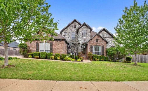 House in Centerton, Arkansas, United States 1