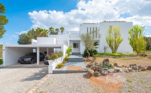Villa en Santa Gertrudis de Fruitera, Santa Eulalia del Río, Islas Baleares 1