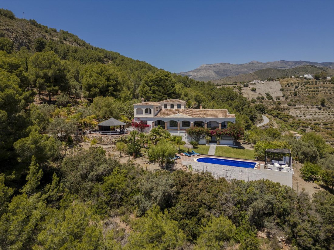 Villa in La Herradura, Almunecar, Spain 1 - 16989056