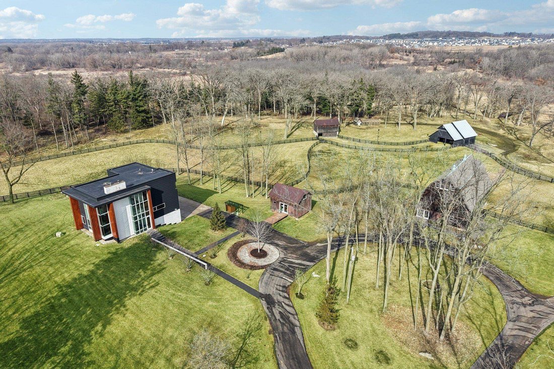 House in Oregon, Wisconsin, United States 1 - 17793079