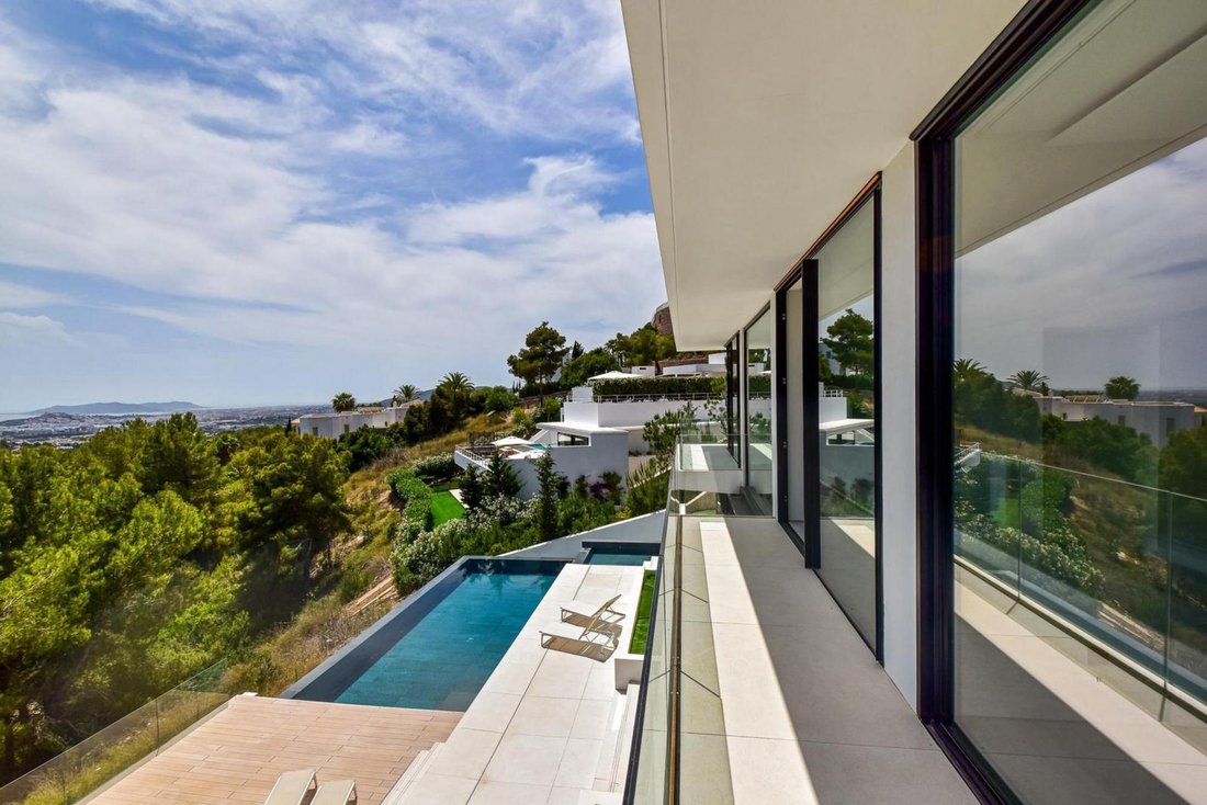 Villa in Jesus, Santa Eularia des Riu, Balearic Islands 2 - 16989254