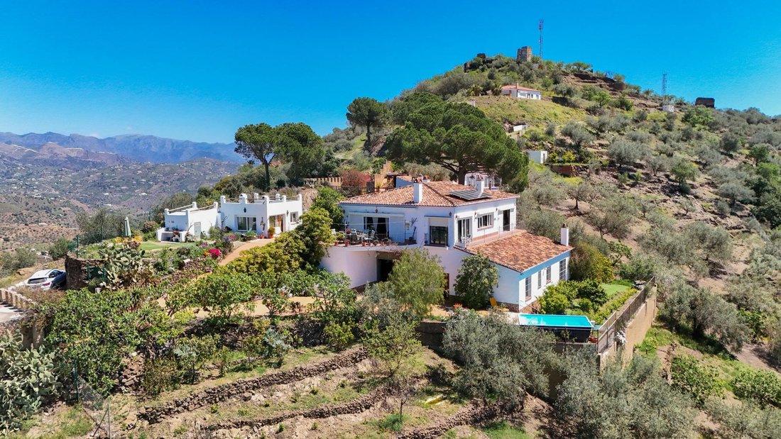 Country House in Arenas, Andalusia, Spain 1 - 16989215