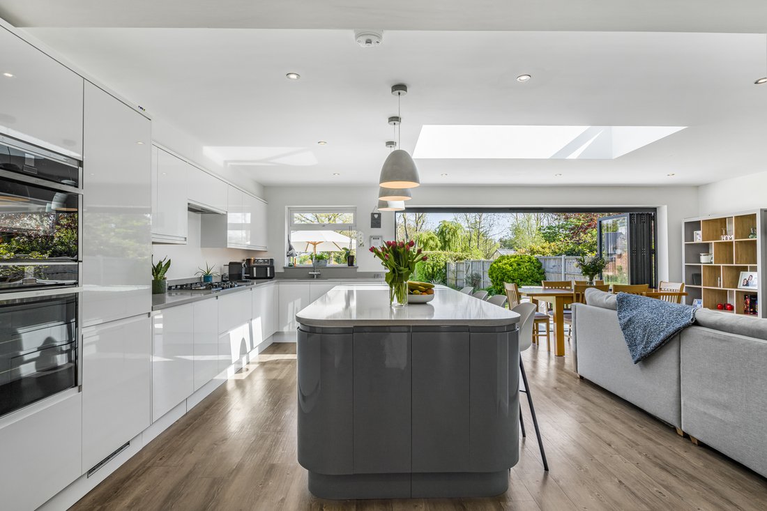 House in Badgeworth, England 2 - 17798434