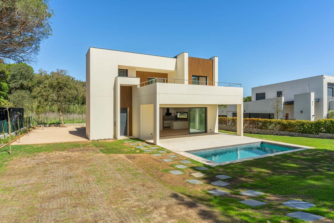 Villa in Calella de Palafrugell, Palafrugell, Catalonia 2 - 16989308