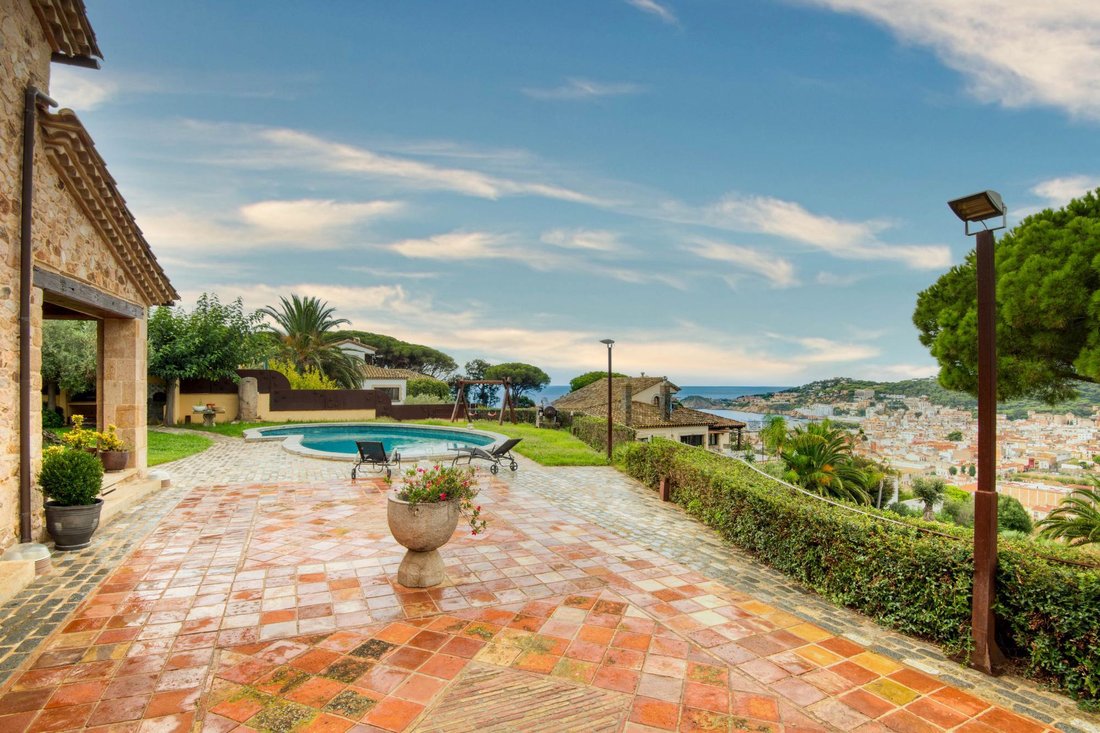 Villa in Sant Feliu de Guixols, Catalonia, Spain 5 - 16987731