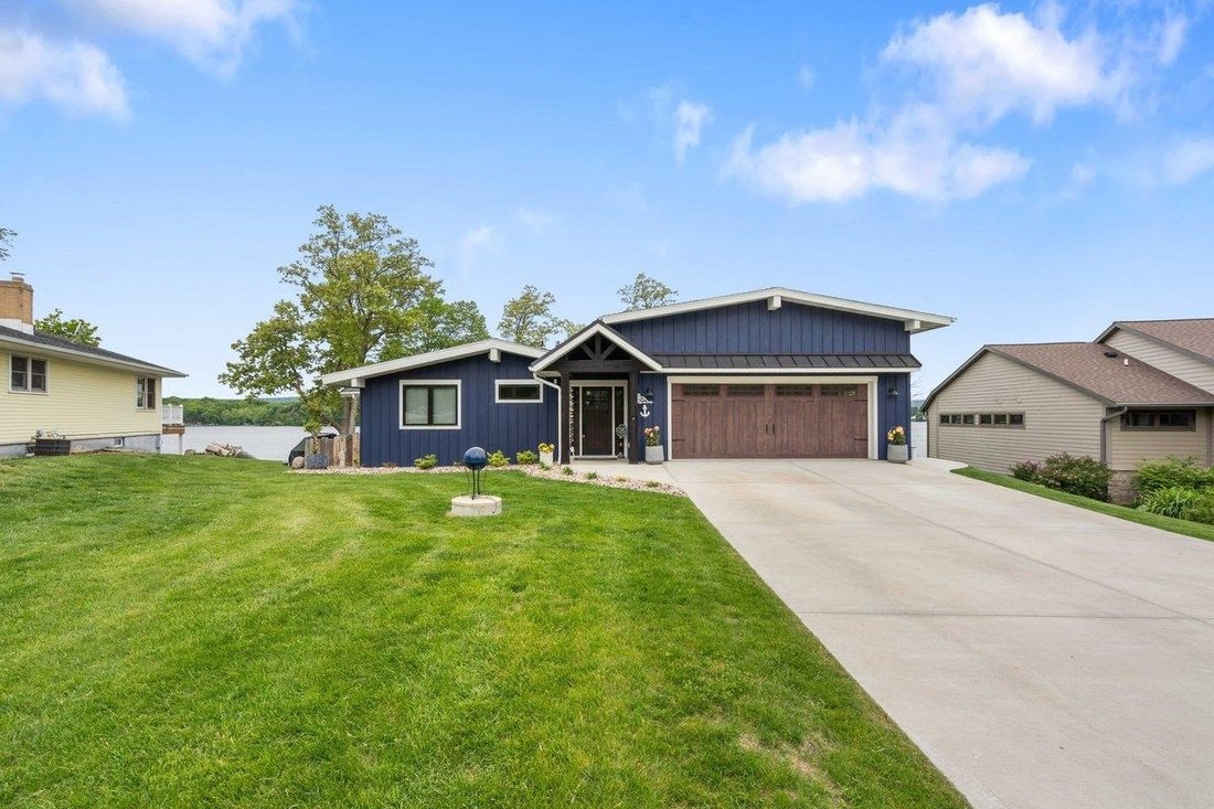 House in Lake Wisconsin, Wisconsin, United States 2 - 17793135