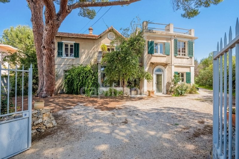 House in La Ciotat, Provence-Alpes-Côte d'Azur, France 1 - 17800395