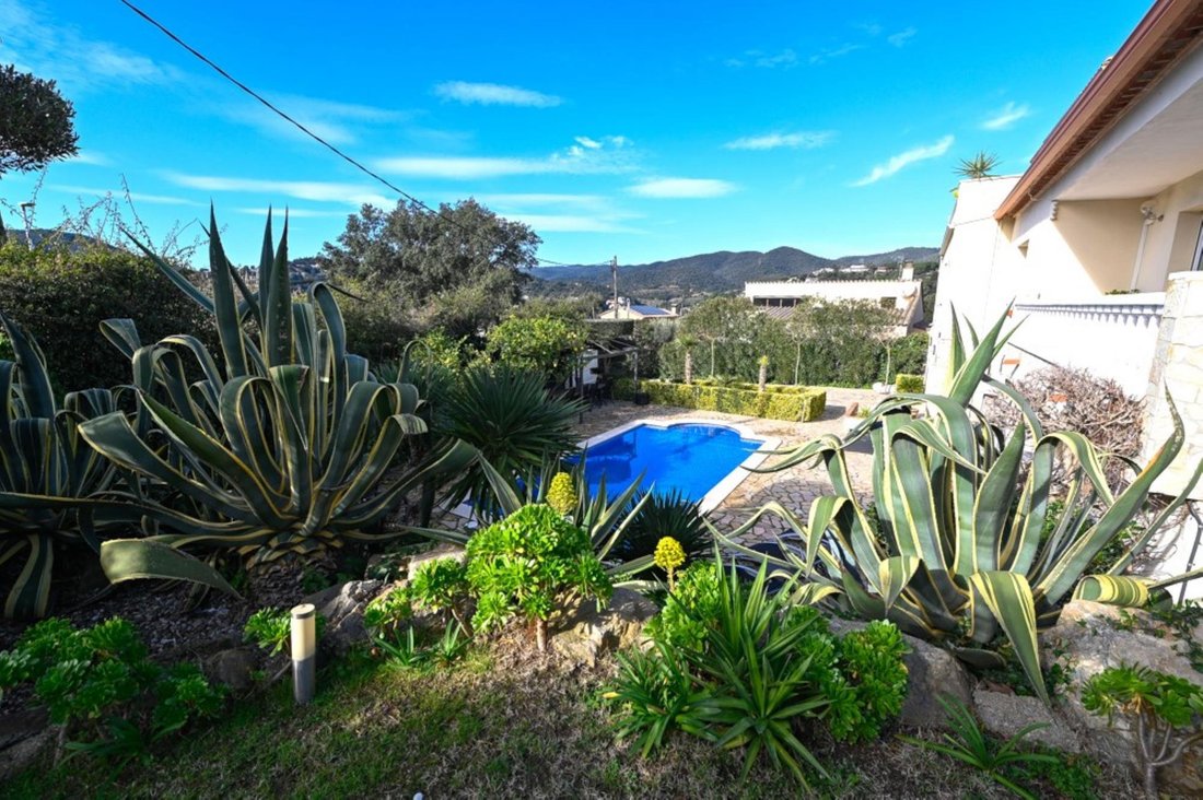 Villa in Calonge i Sant Antoni, Catalonia, Spain 5 - 16989699