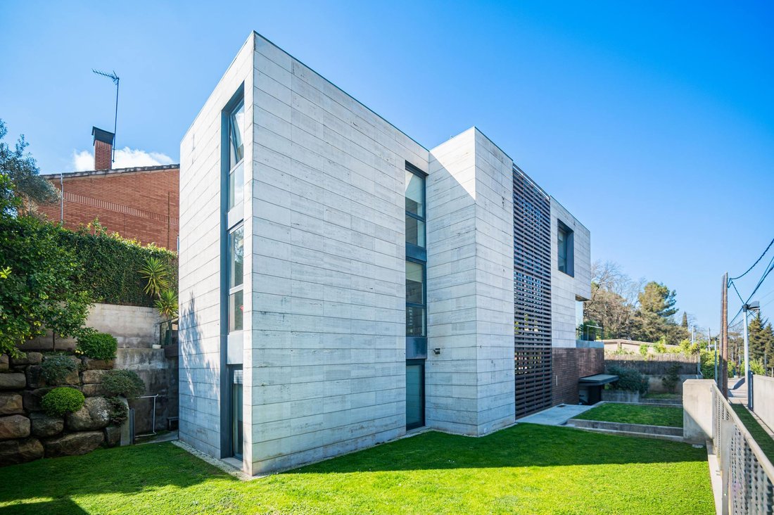 Villa in Sant Cugat del Valles, Catalonia, Spain 3 - 17451159