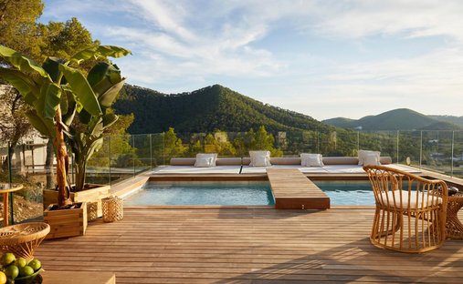 Villa in Cala Llonga, Ibiza, Santa Eularia des Riu, Balearic Islands 1