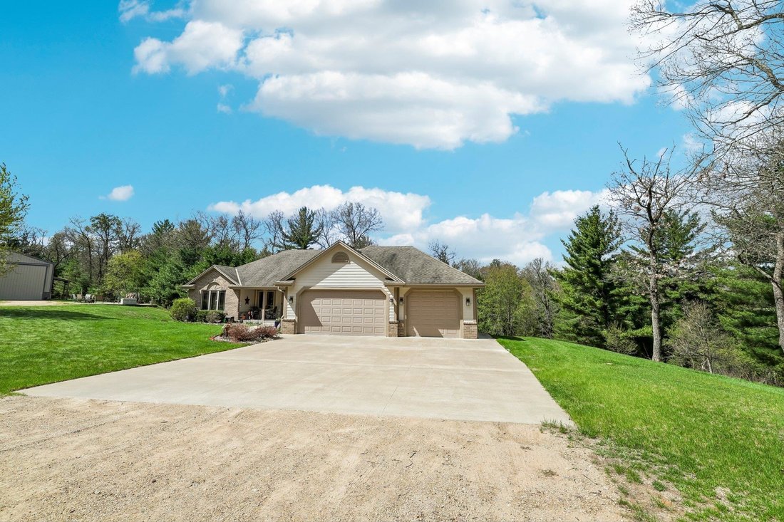 House in Grand Marsh, Wisconsin, United States 3 - 17798232