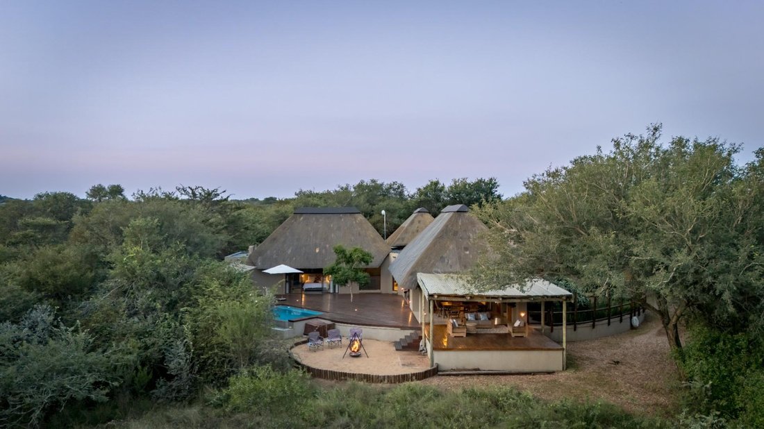 House in Hoedspruit, Limpopo, South Africa 5 - 17131417
