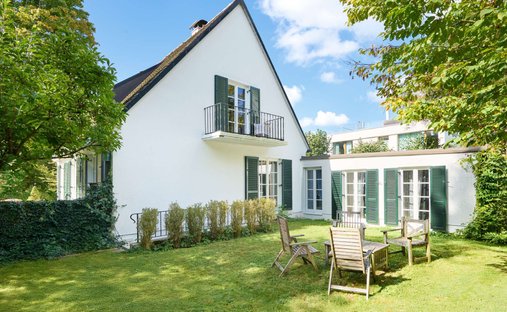Villa in Planegg, Bayern, Deutschland 1