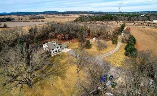 House in Lake Wisconsin, Wisconsin, United States 1