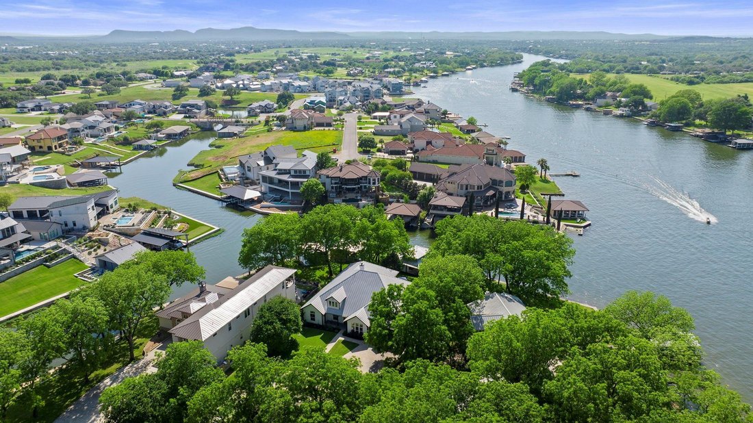 House in Kingsland, Texas, United States 3 - 17435422