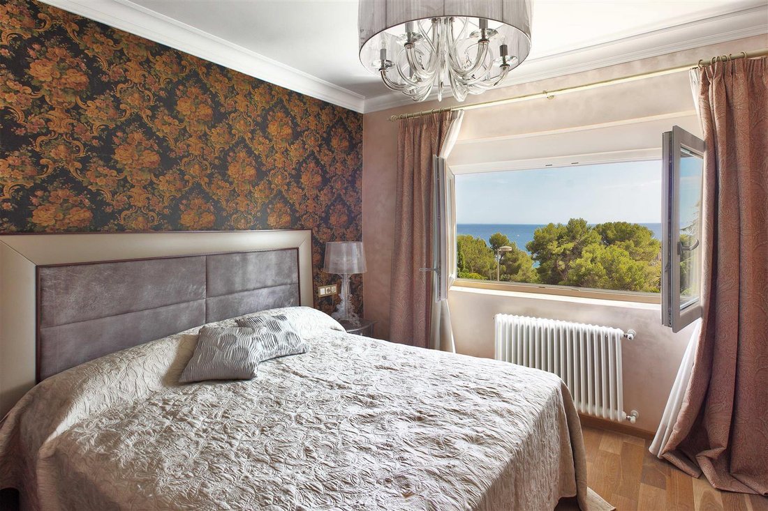 Villa in Blanes, Catalonia, Spain 4 - 16989117