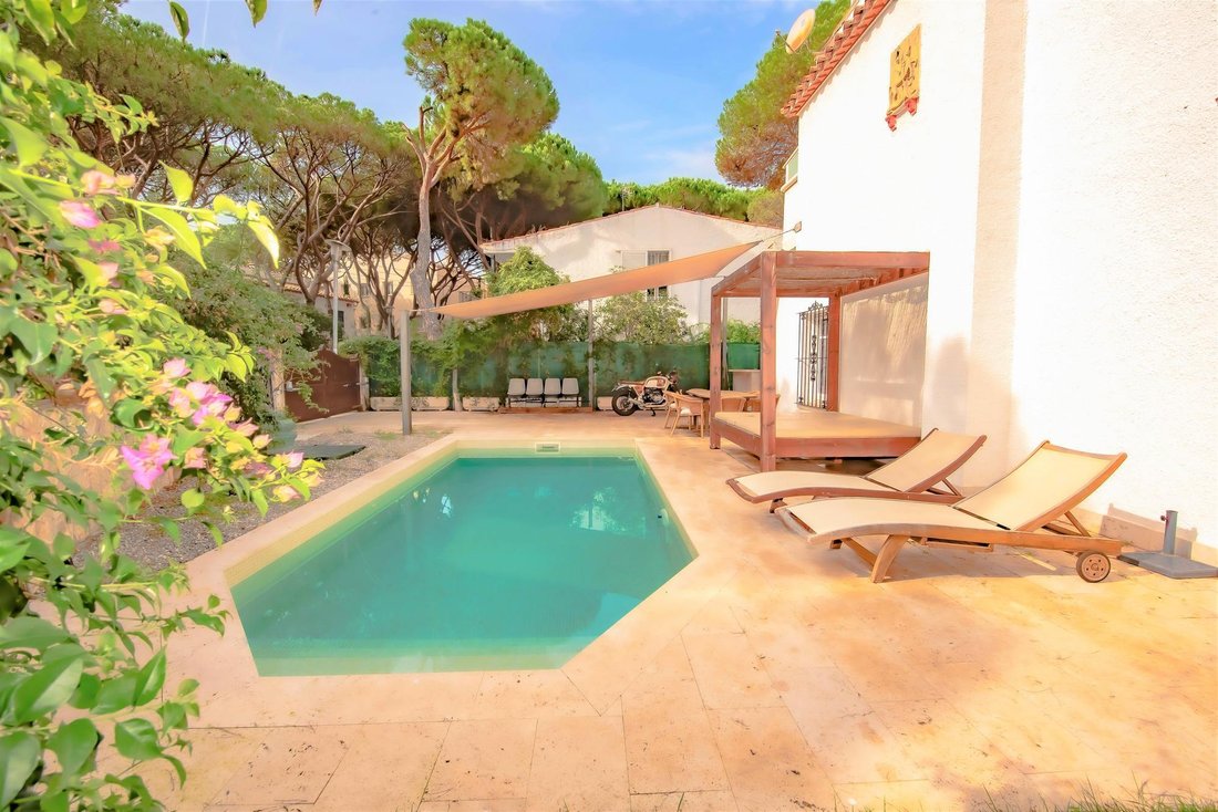 Villa in Platja d'Aro, Catalonia, Spain 2 - 16988721