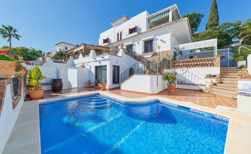 Villa in Torre del Mar, Velez-Malaga, Andalusia 1