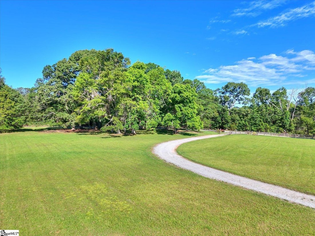 House in Laurens, South Carolina, United States 4 - 17793829
