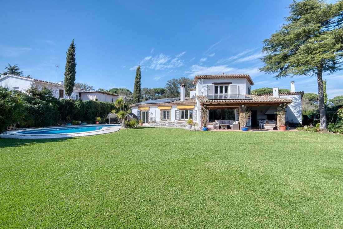 Villa in Santa Cristina d'Aro, Catalonia, Spain 2 - 17351626