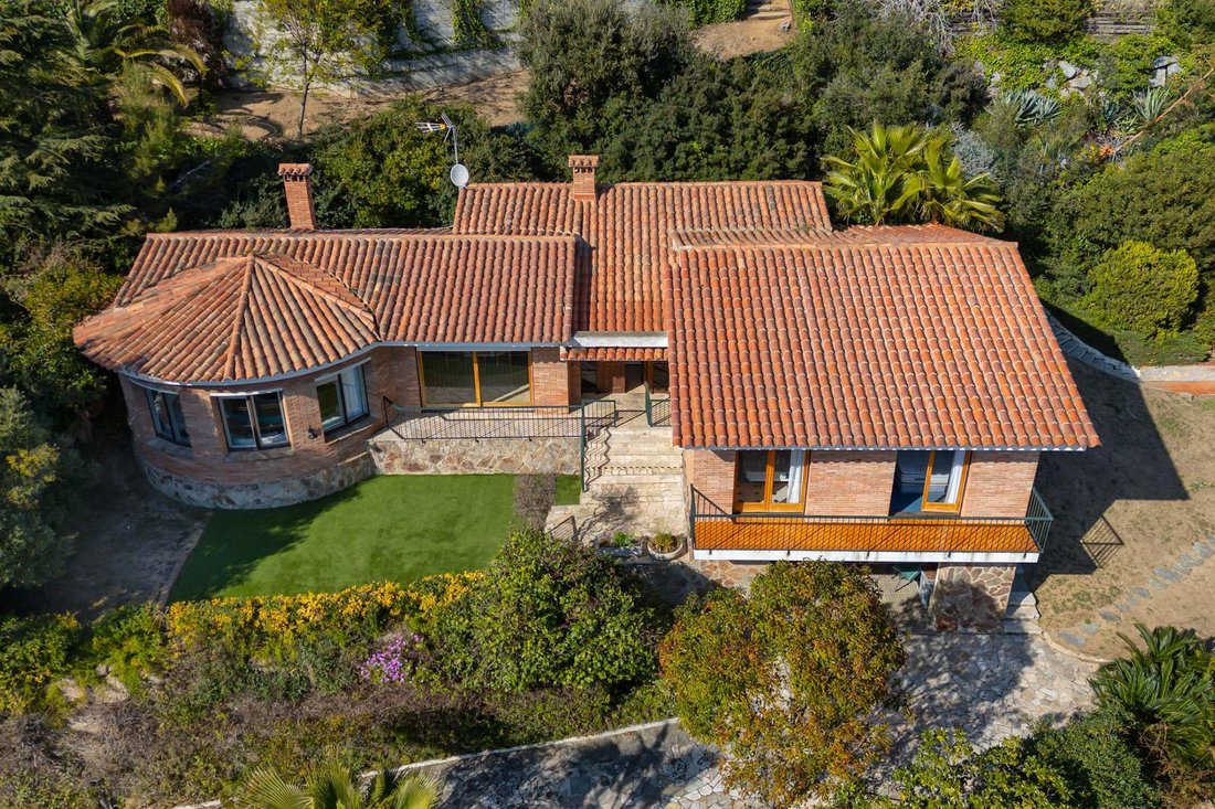 Villa in Blanes, Catalonia, Spain 2 - 17451181