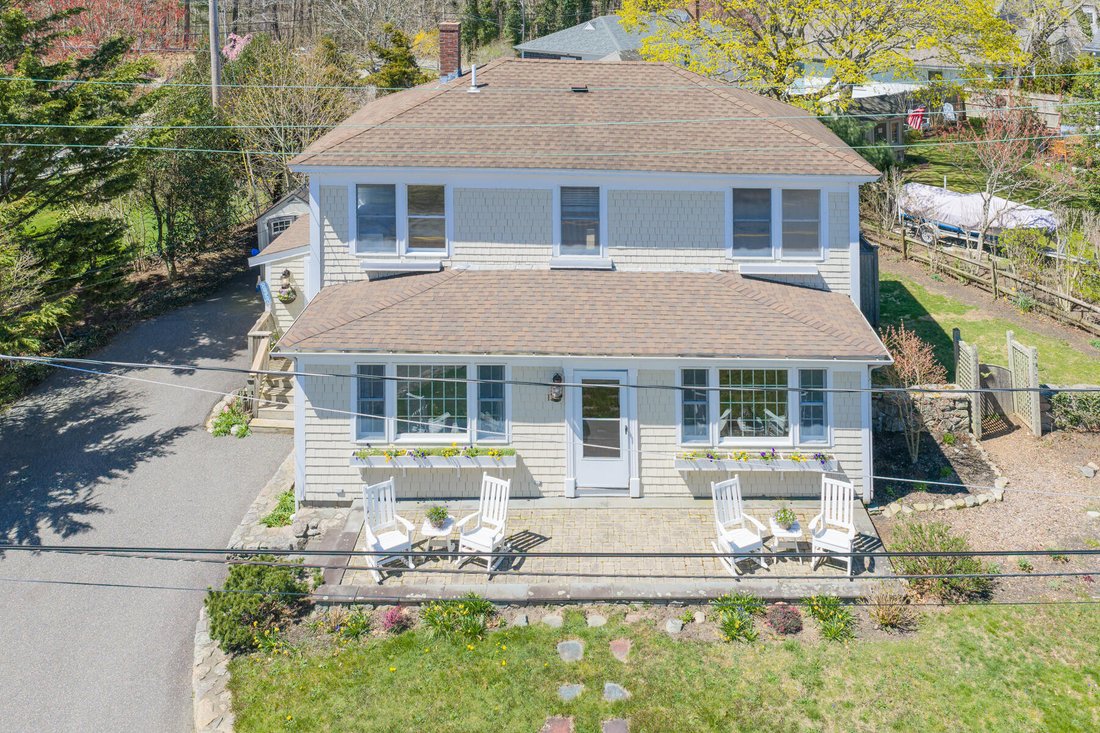 House in Bourne, Massachusetts, United States 1 - 17797749